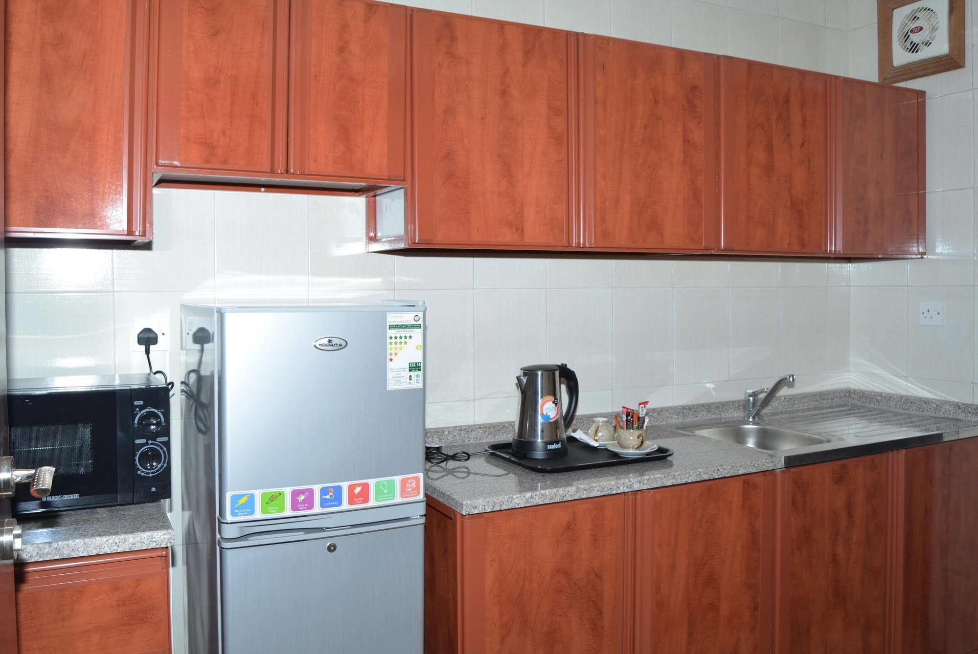 Al Khaleej Plaza Furnished Apartments Llc Аджман Экстерьер фото