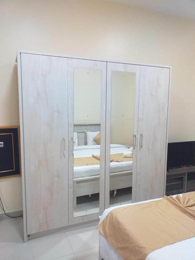 Al Khaleej Plaza Furnished Apartments Llc Аджман Экстерьер фото